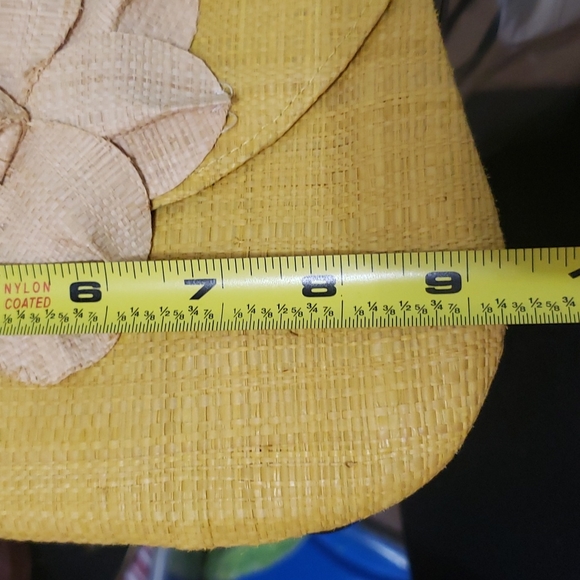 Mar Y Sol Woven Clutch - Picture 7 of 7